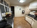 VENTA Departamento - Piso de 4 ambientes con dependencia, cochera y baulera. - Imagen 10