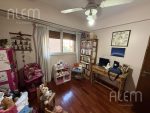 VENTA Departamento - Piso de 4 ambientes con dependencia, cochera y baulera. - Imagen 25