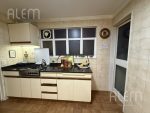 VENTA Departamento - Piso de 4 ambientes con dependencia, cochera y baulera. - Imagen 9