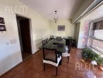 VENTA Departamento - Piso de 4 ambientes con dependencia, cochera y baulera. - Imagen 5
