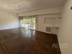 Departamento en venta en San Cristóbal - Amplio 4 ambientes con dependencia. - - Imagen 4